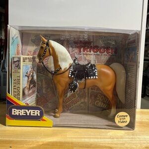 IN ORIGINAL BOX 
Lot 396: Breyer Roy Rogers' Trigger #758 MIB